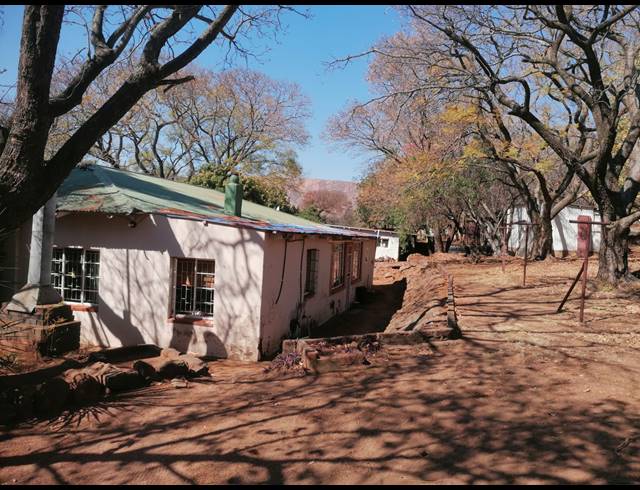 17HA FARM FOR SALE IN BOSCHFONTEIN AH